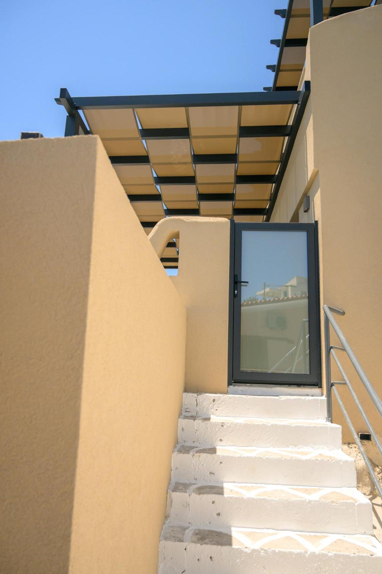 Olive Green Studios And Apartments Plomari Buitenkant foto